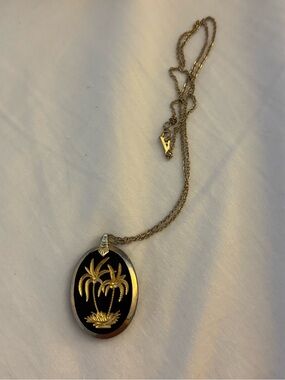 Gold Palm Tree Oval Necklace Vintage